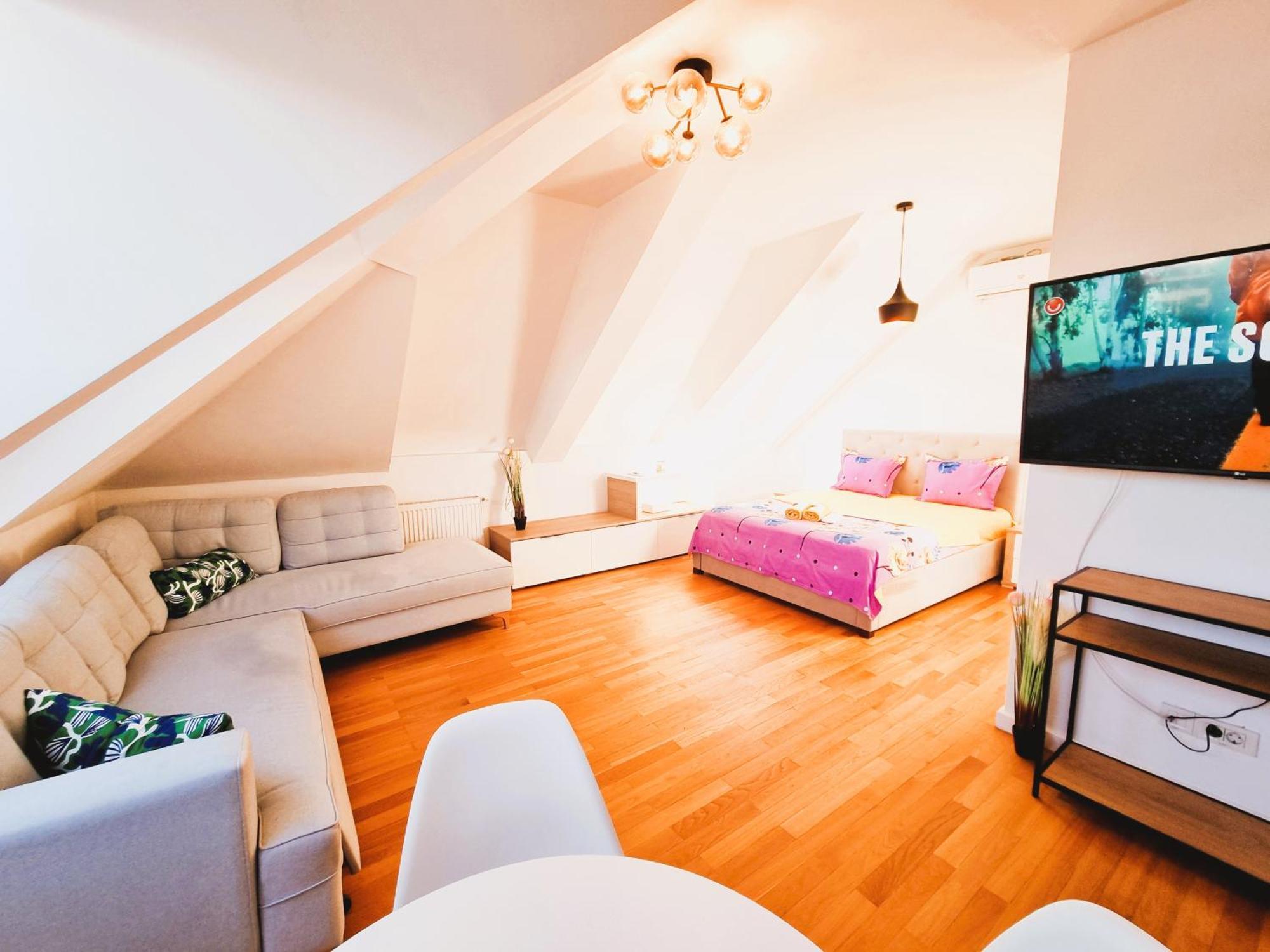 Bucharest Central E Apartment Buitenkant foto